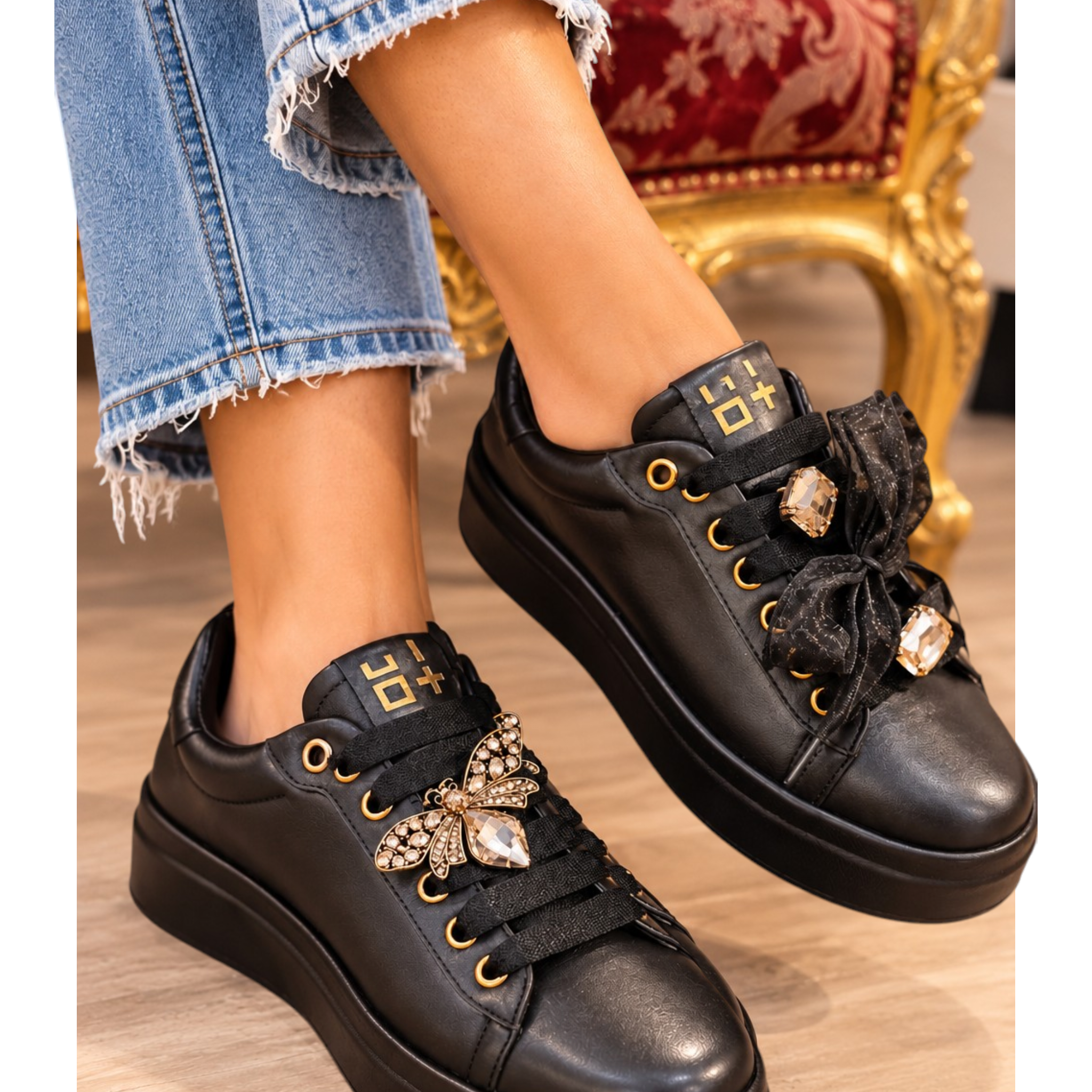 SNEAKERS NERA CON PLATFORM